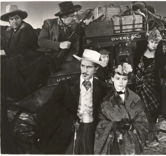 Кадр из Дилижанс (1939) Кадр из Дилижанс (1939)