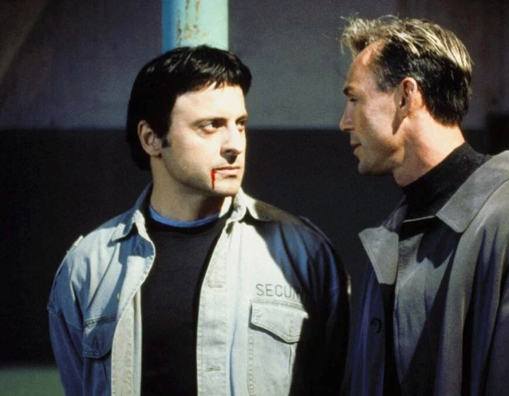 Кадр из Живой товар (2001) Кадр из Живой товар (2001)