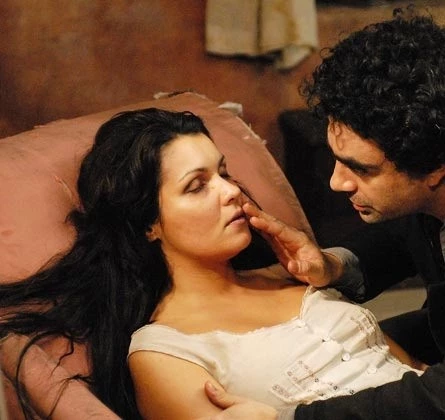 Кадр из Богема (2008) Кадр из Богема (2008)