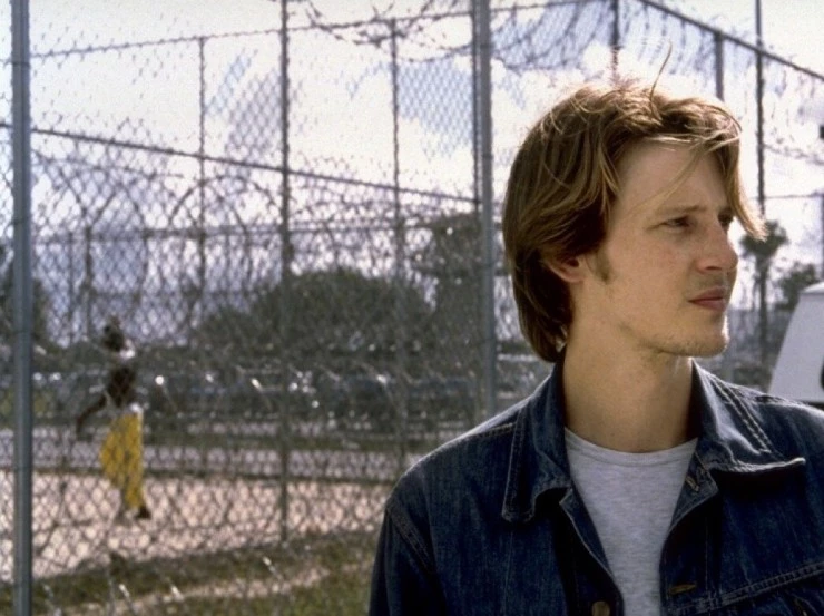 Кадр из По ту сторону солнца (2001) Кадр из По ту сторону солнца (2001)