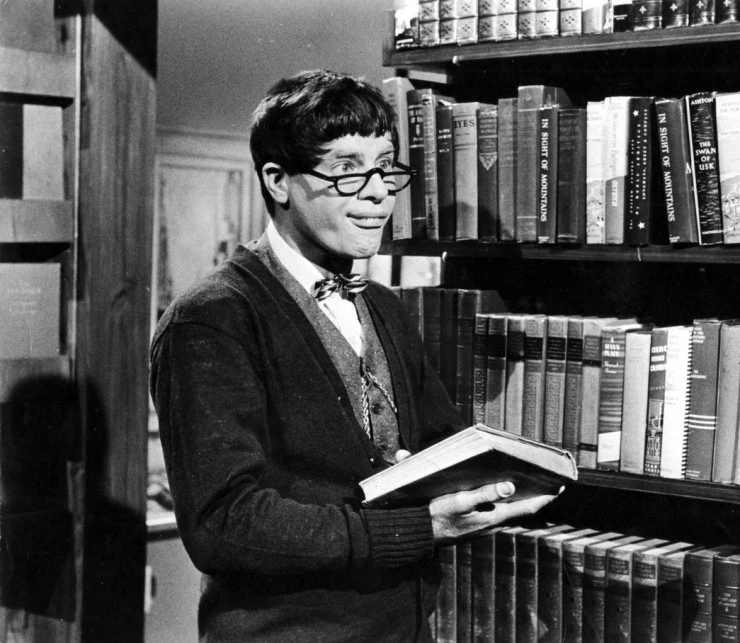 Кадр из Чокнутый профессор (1963) Кадр из Чокнутый профессор (1963)