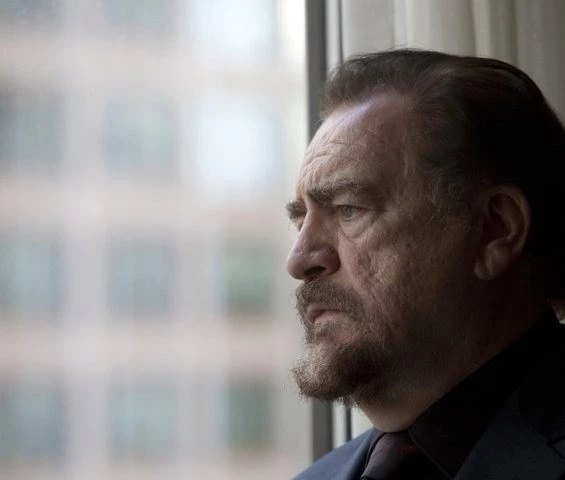 Кадр из Ветеран (2011) Кадр из Ветеран (2011)