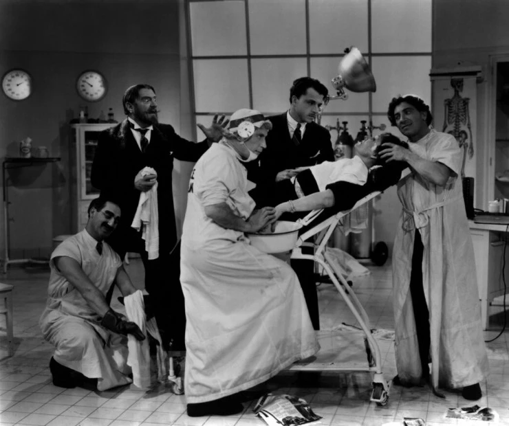 Кадр из День на скачках (1937) Кадр из День на скачках (1937)