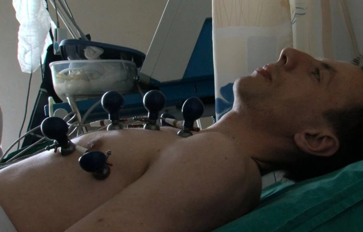 Кадр из Английский хирург (2007) Кадр из Английский хирург (2007)