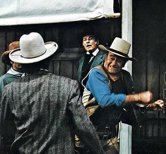 Кадр из Чизам (1970) Кадр из Чизам (1970)