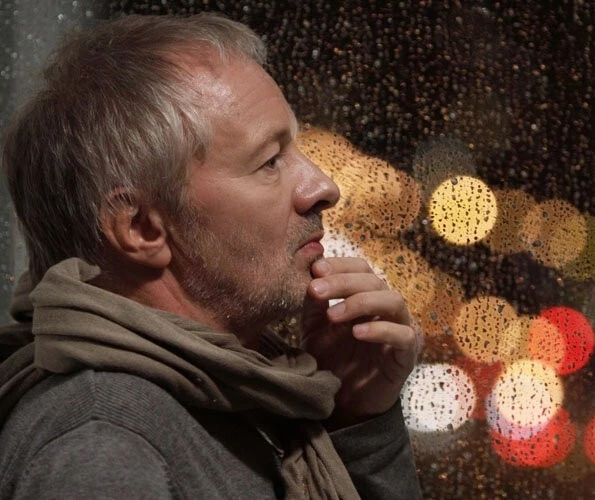 Кадр из Три минуты. 21:37 (2010) Кадр из Три минуты. 21:37 (2010)