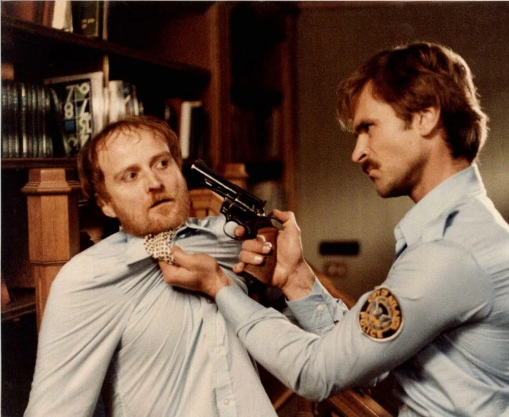 Кадр из Взрыватель (1984) Кадр из Взрыватель (1984)