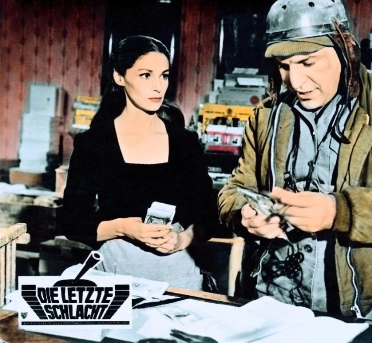 Кадр из Битва в Арденнах (1965) Кадр из Битва в Арденнах (1965)