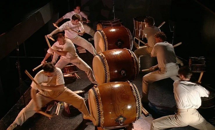 Кадр из Иржи Килиан: Кагуя – лунная принцесса (1988) Кадр из Иржи Килиан: Кагуя – лунная принцесса (1988)