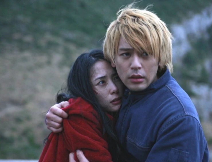 Кадр из Злодей (2010) Кадр из Злодей (2010)