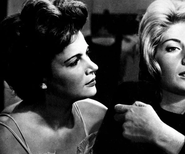 Кадр из Приключение (1960) Кадр из Приключение (1960)