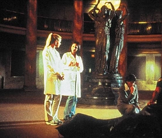 Кадр из Ночные хищники (2002) Кадр из Ночные хищники (2002)
