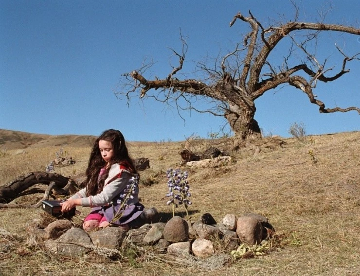 Кадр из Страна приливов (2005) Кадр из Страна приливов (2005)