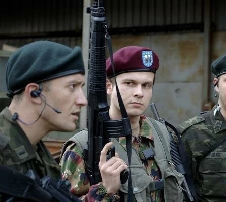 Кадр из Операция «Скорпион» (2006) Кадр из Операция «Скорпион» (2006)