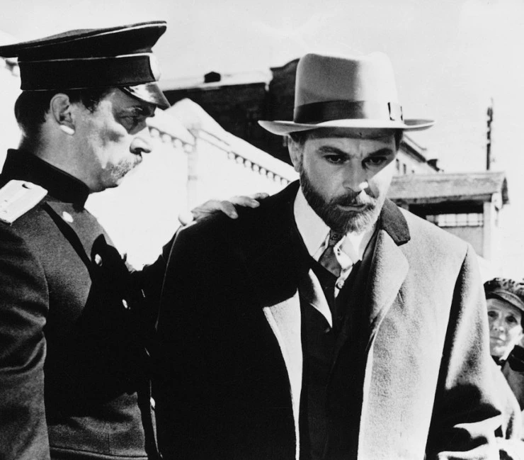 Кадр из Воскресение (1960) Кадр из Воскресение (1960)