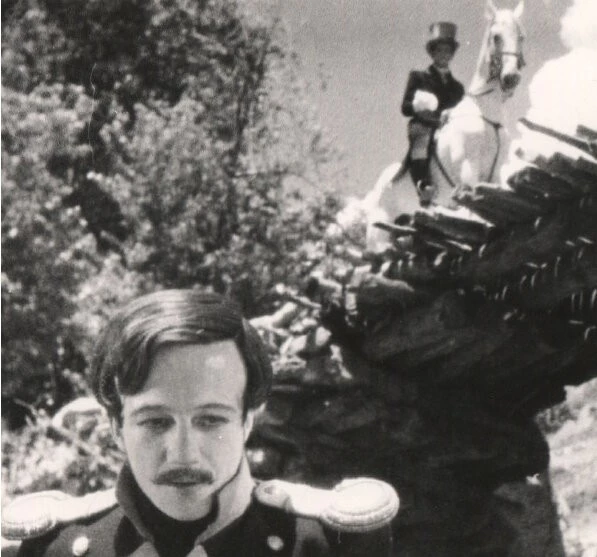 Кадр из Лермонтов (1943) Кадр из Лермонтов (1943)