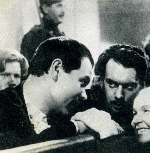 Кадр из Мать (1955) Кадр из Мать (1955)