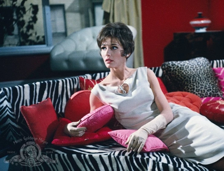 Кадр из Мир Генри Ориента (1964) Кадр из Мир Генри Ориента (1964)