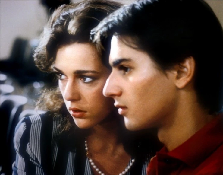 Кадр из Дьявол во плоти (1986) Кадр из Дьявол во плоти (1986)