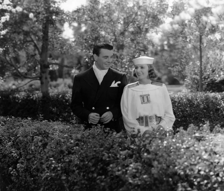 Кадр из Разрисованная вуаль (1934) Кадр из Разрисованная вуаль (1934)