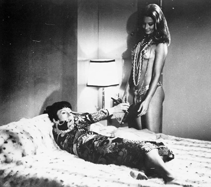 Кадр из Сенсация (1969) Кадр из Сенсация (1969)