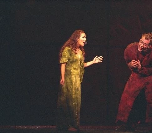 Кадр из Собор Парижской Богоматери (1998) Кадр из Собор Парижской Богоматери (1998)
