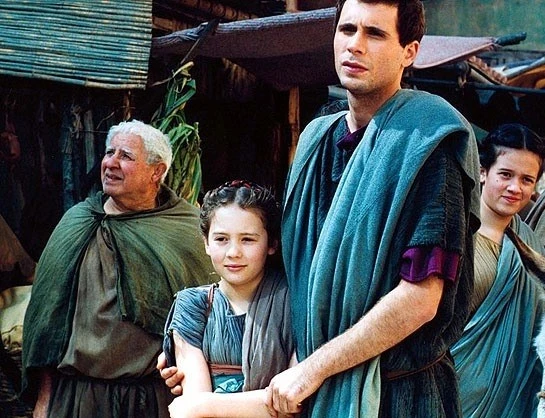 Кадр из Юлий Цезарь (2002) Кадр из Юлий Цезарь (2002)