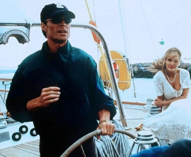 Кадр из Запретная любовь (1995) Кадр из Запретная любовь (1995)