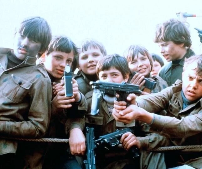 Кадр из Человек из железа (1981) Кадр из Человек из железа (1981)