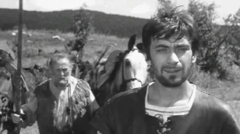 Кадр из Долина пчел (1967) Кадр из Долина пчел (1967)