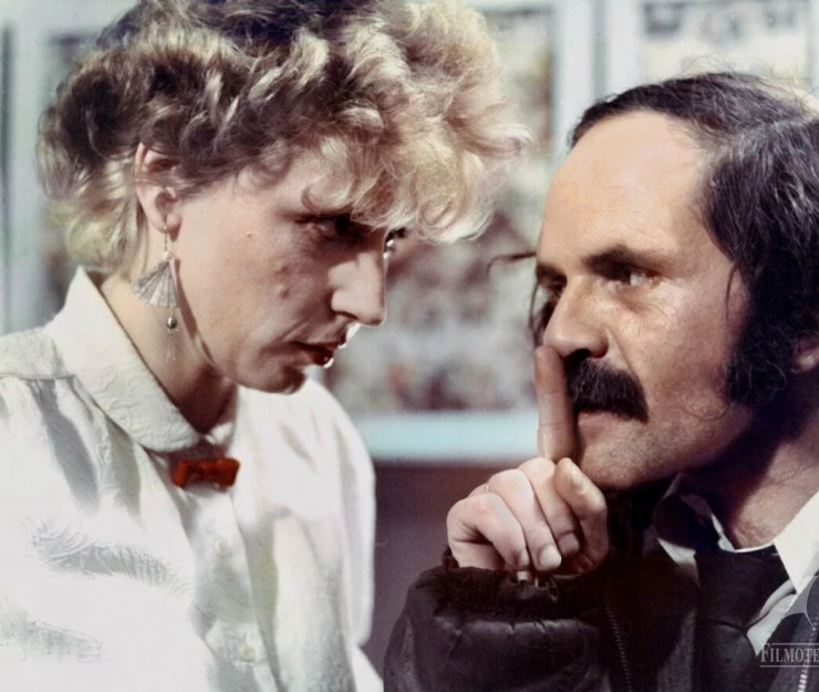 Кадр из Любовники моей мамы (1985) Кадр из Любовники моей мамы (1985)
