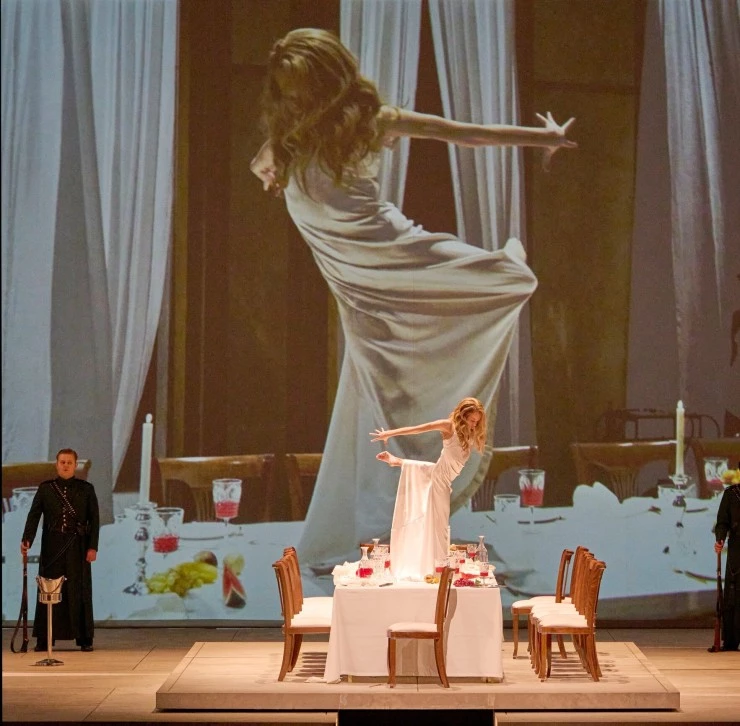 Кадр из TheatreHD: Венская опера. Саломея (2023) Кадр из TheatreHD: Венская опера. Саломея (2023)