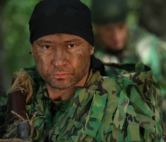 Кадр из Стрелок (2012) Кадр из Стрелок (2012)