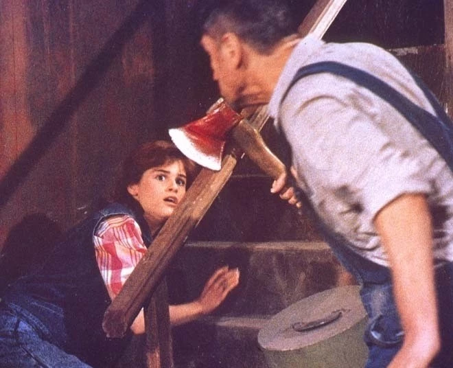 Кадр из Дом с привидениями (1988) Кадр из Дом с привидениями (1988)