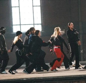 Кадр из Фабрика звезд (2004) Кадр из Фабрика звезд (2004)