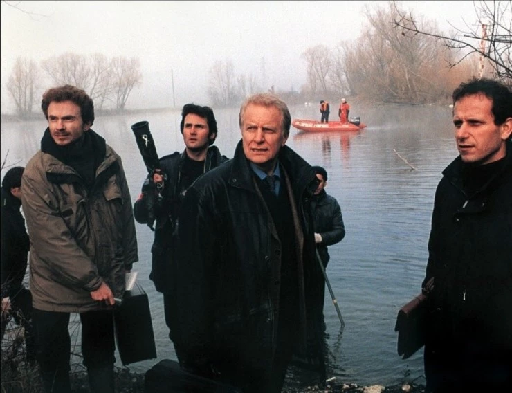 Кадр из Место преступления (2000) Кадр из Место преступления (2000)