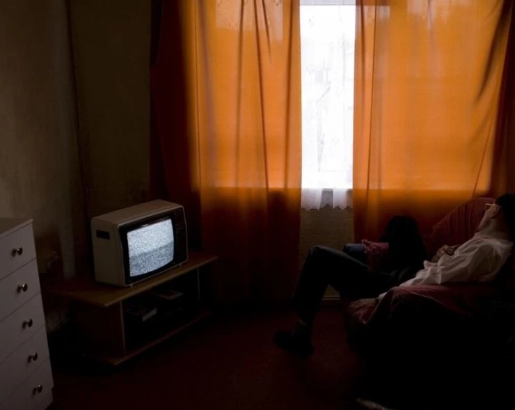 Кадр из Тони (2009) Кадр из Тони (2009)