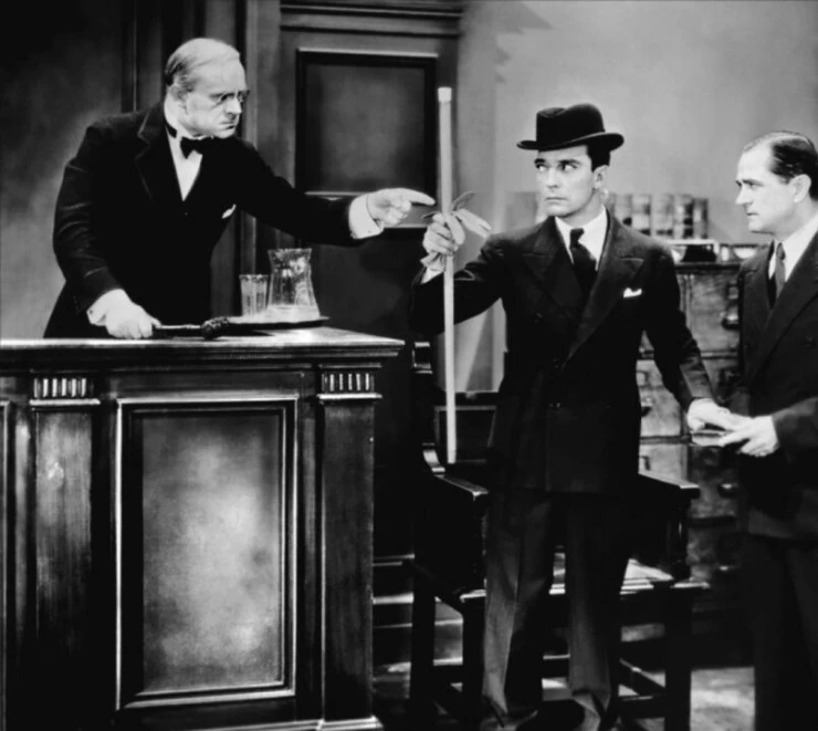 Кадр из Тротуары Нью-Йорка (1931) Кадр из Тротуары Нью-Йорка (1931)