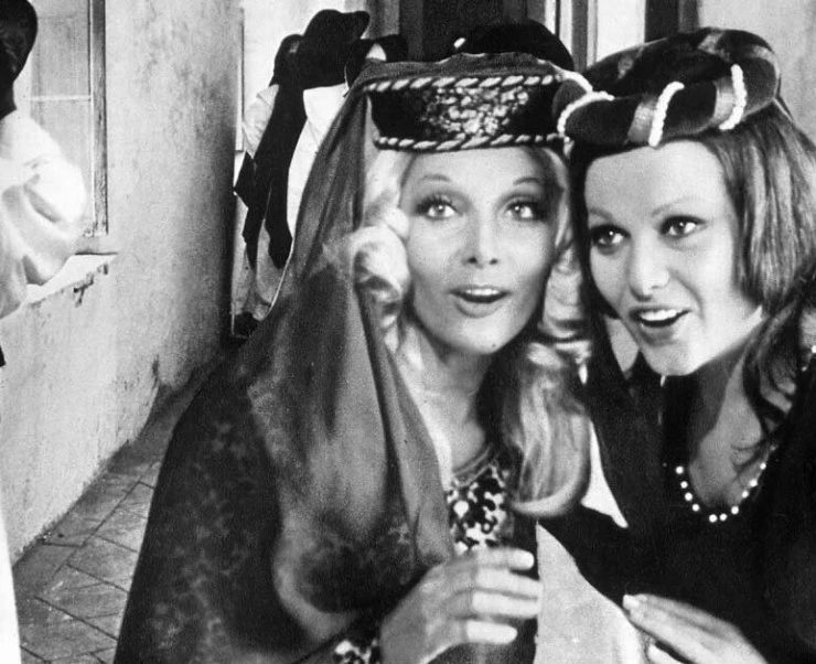 Кадр из Декамеротикус (1972) Кадр из Декамеротикус (1972)