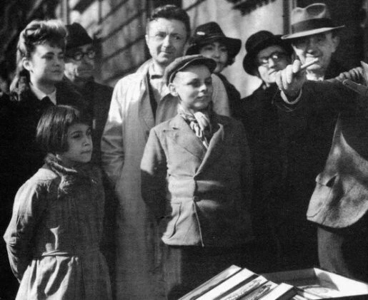 Кадр из Клетка для соловья (1945) Кадр из Клетка для соловья (1945)