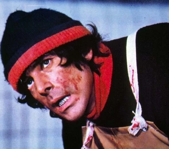 Кадр из Рим полный насилия (1976) Кадр из Рим полный насилия (1976)