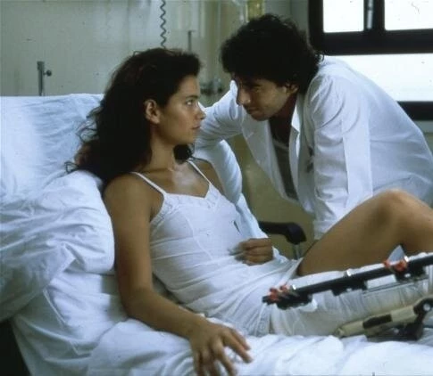 Кадр из Между двух огней (1993) Кадр из Между двух огней (1993)