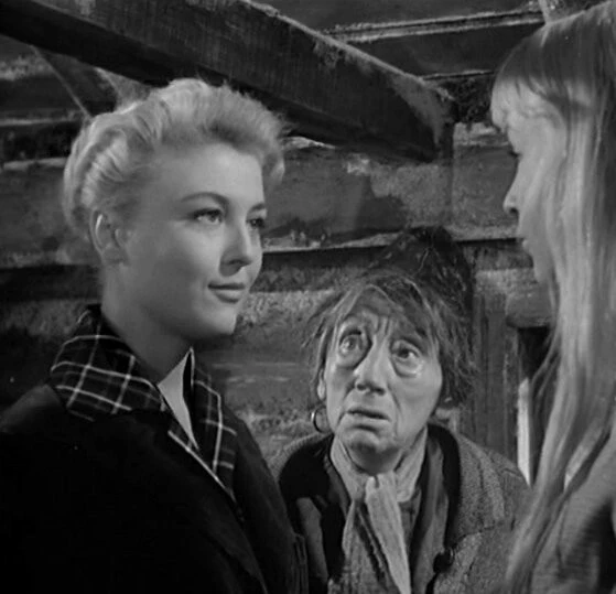 Кадр из Колдунья (1956) Кадр из Колдунья (1956)