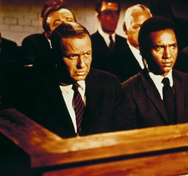 Кадр из Детектив (1968) Кадр из Детектив (1968)